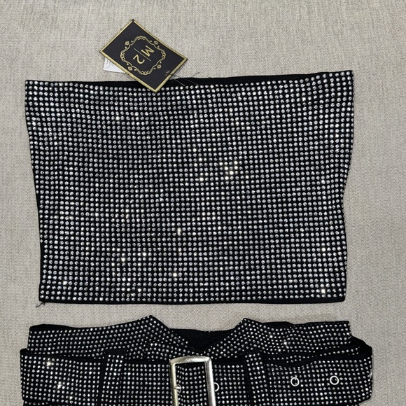 NWT Black Rhinestone Two Piece Belted Skirt Set - Picture 5 of 9